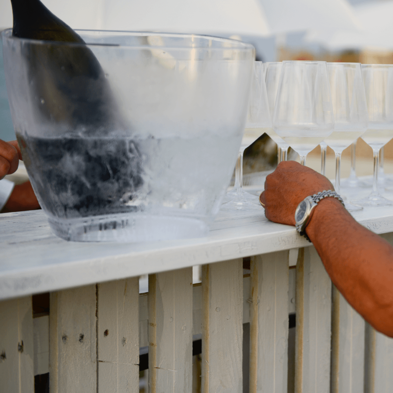 Icing a. Bottle of Wine | DRINKS